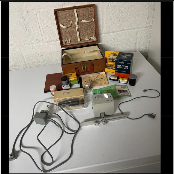 Braun F 21 Electric Camera Flash and Agfa Ambiflex Color Telinear f4 135mm - Picture 2 of 13